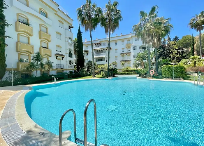 Hacienda De Nagueles Golden Mile - Eaw Homes *