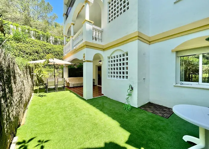 Hacienda De Nagueles Golden Mile - Eaw Homes アパート